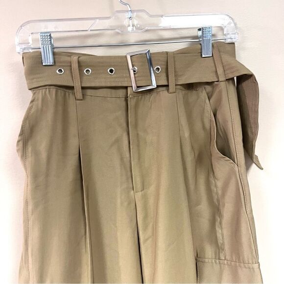 Forever 21 tan wide leg cargo pants with belt Sz S - Picture 3 of 8
